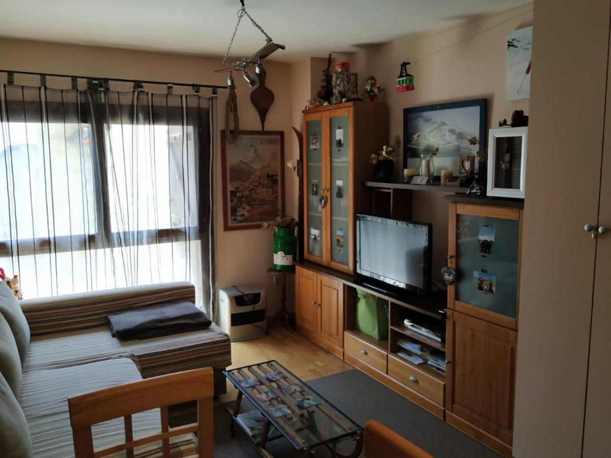 Apartamento En Escarrilla, Sallent de Gállego Kültér fotó